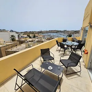 Mive Luxury Sea View Penthouse Gzira